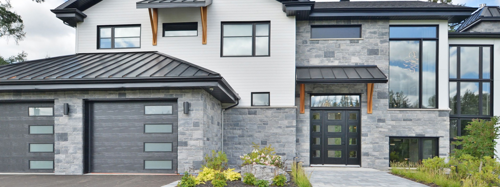 Windows and Doors 20/20 Sale and installation windows & doors